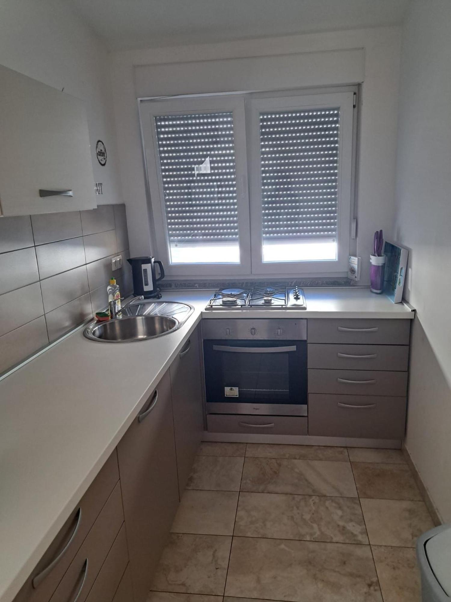 Apartman Lozancic Vir Exterior foto
